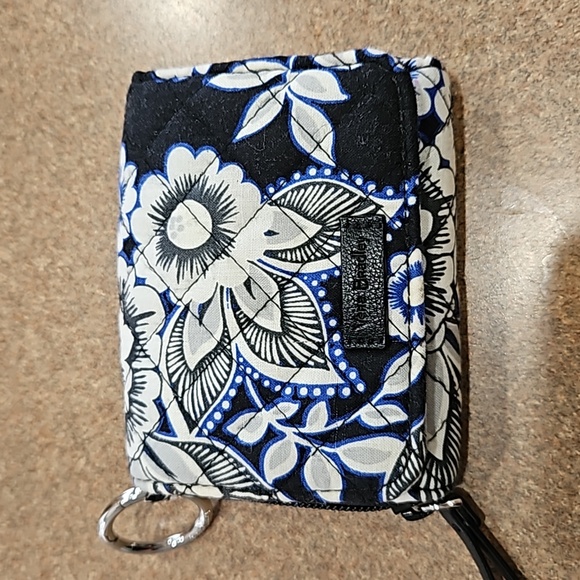 Vera Bradley Black, White & Blue Wallet!!! - Picture 1 of 16